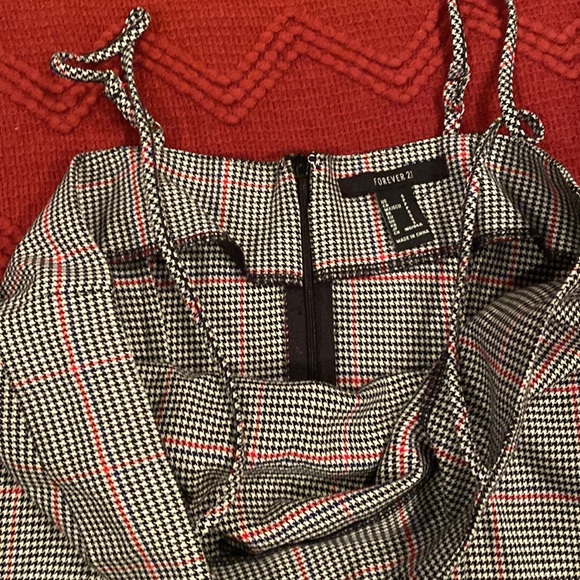 Forever 21 dress - Picture 2 of 3